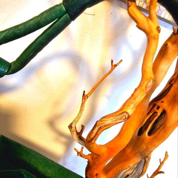 JUICY COUTURE Teal Dist. Leather Handbag Vintage EUC - Picture 9 of 9